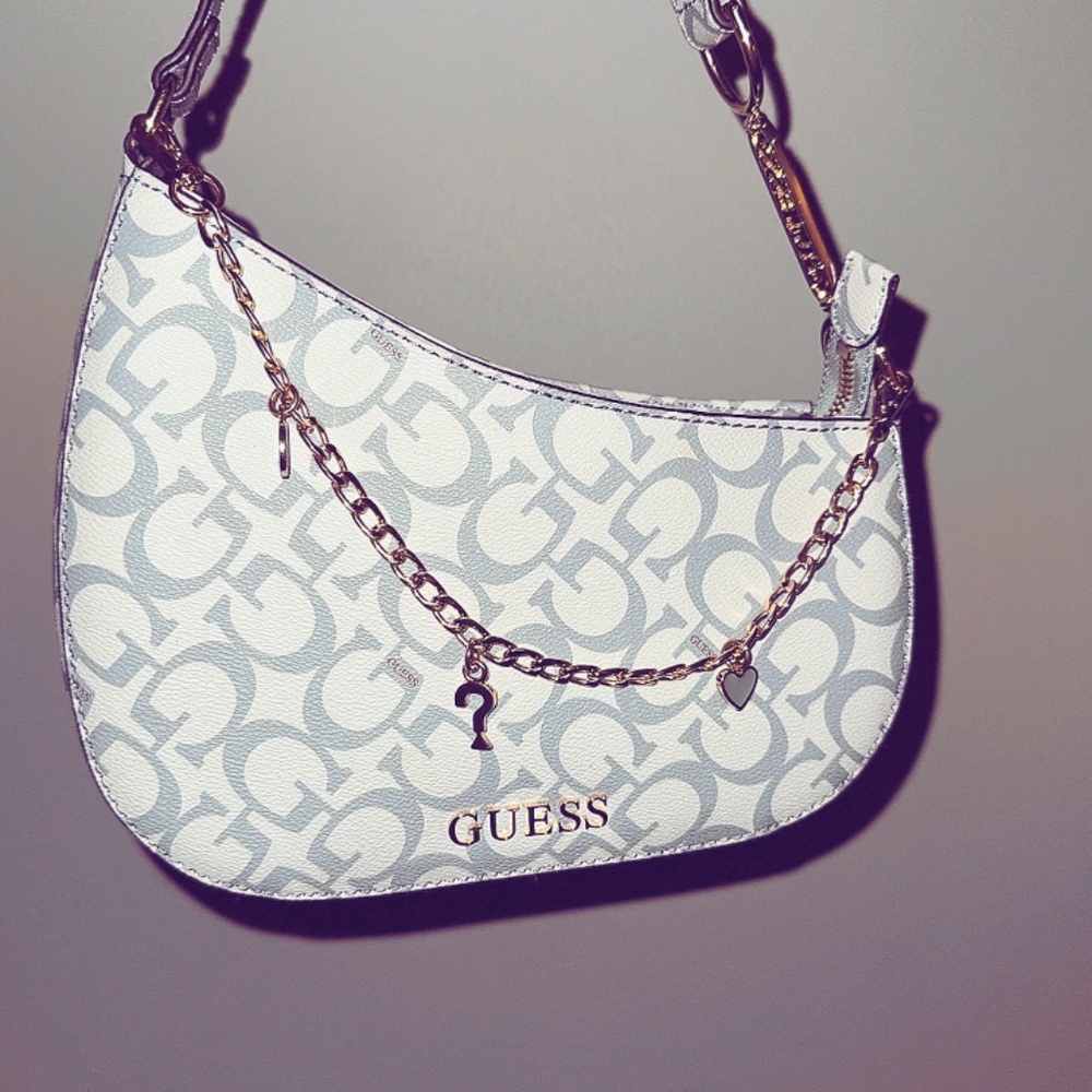 Guess purse